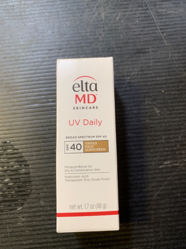 Photo 1 of EltaMD UV Daily Tinted SPF 40 Face Sunscreen Moisturizer with Zinc Oxide, Tinted Daily Face Moisturizer with SPF, Sunscreen for Dry Skin,1.7 oz Pump
