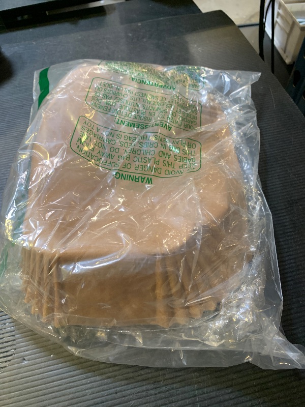 Photo 1 of 100 Pcs Loaf Pan Liners for Baking Bread 9x5 Inch, Non-Stick Pre Formed Parchment Paper for Bread Pan, Ideal Disposable Loaf Breads Liners for Baking Toast, Cakes, Banana Breads, Brown