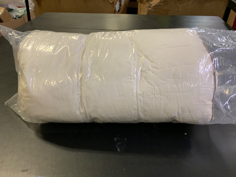 Photo 1 of YOUR MOON Medium Soft Organic Wool Pillow King, Flat & Thin Wool Pillow for Sleeping, Low-Loft Bed Pillows for Back and Stomach Sleepers, Breathable Soft Cotton Cover(Off White)