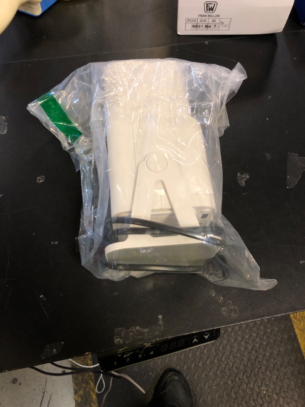 Photo 1 of [Netflix Licensed] Smart Mini Projector 320ANSI Native 1080P 4K Support with Official Apps, Portable Projector with WiFi and BT for Home Theater/Outdoor/Bedroom HY320 NTV