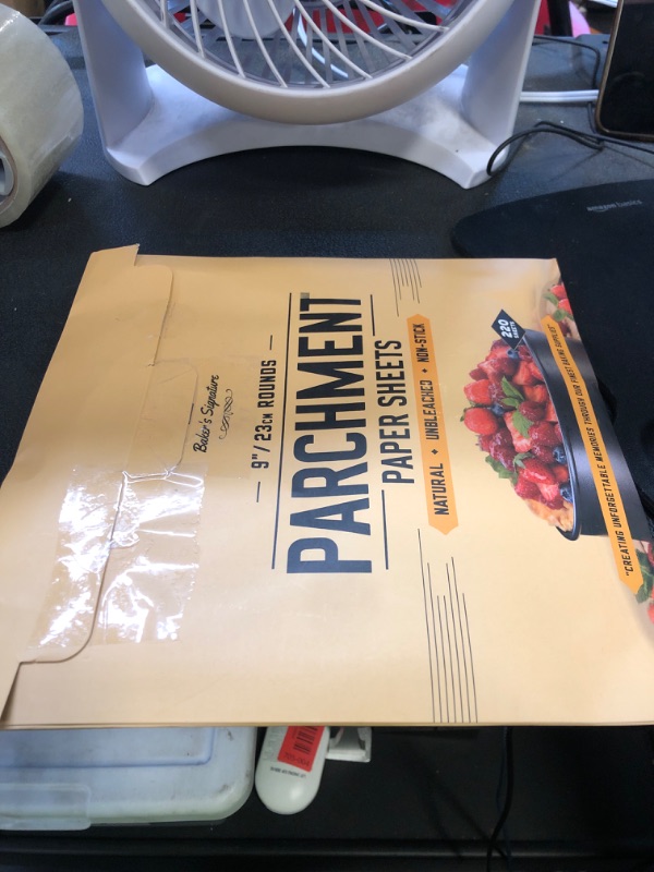 Photo 1 of [220 Liners] Heavy Duty 9 Inch Parchment Rounds Paper Baking Sheets | Precut Silicone Coated & Unbleached – Will Not Curl or Burn – Non-Toxic & Comes in Convenient Packaging