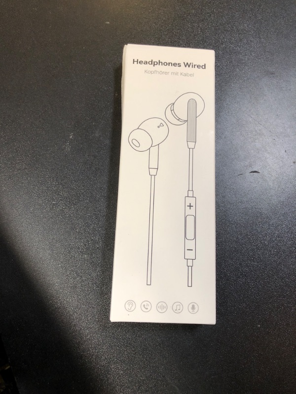 Photo 1 of USB C Wired Earbuds Ear Buds for iPhone 17 16 Pro Max 16e 16 Plus 16Pro 15 Pro Max 15 Plus 15Pro 15 USBC in-Ear Headphones Wired Type C iPhone 16 Earbud Earphones Headsets with Microphone for Samsung