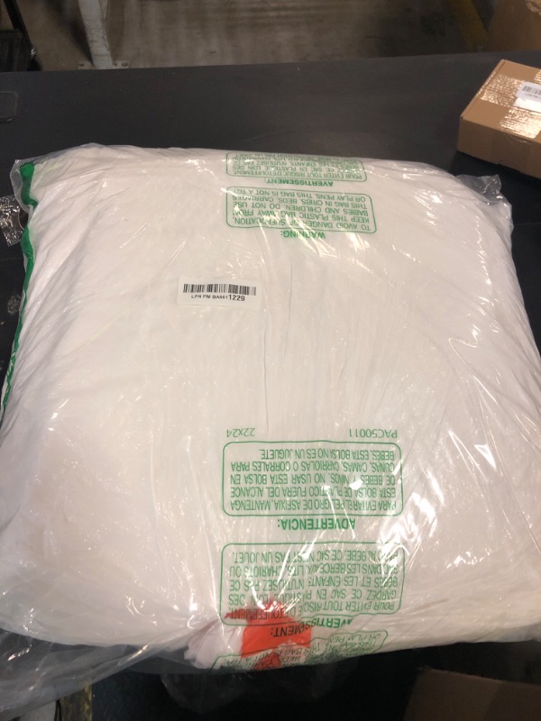 Photo 1 of 10 Pack White Round Tablecloths, 120 Inch Stain Resistant and Wrinkle Polyester Fabric Washable Table Clothes Cover for Kitchen Dining, Wedding, Reception Banquet, Birthday Party, Buffet Restaurant