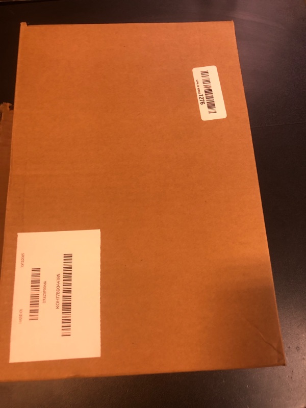 Photo 1 of 12 Pcs Plastic Bud Vase Bulk, Plastic Bud Vase Bulk, Hyacinth Avocado Growing Vases, Tiny Flower Bulb Plant Propagation Containers for Wedding Living Room Table Decorations, 5.6"