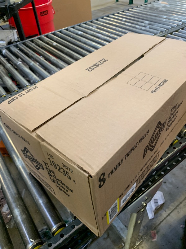 Photo 1 of Bounty Quick-Size Paper Towels, White, 8 Family Triple Rolls = 27 Regular Rolls