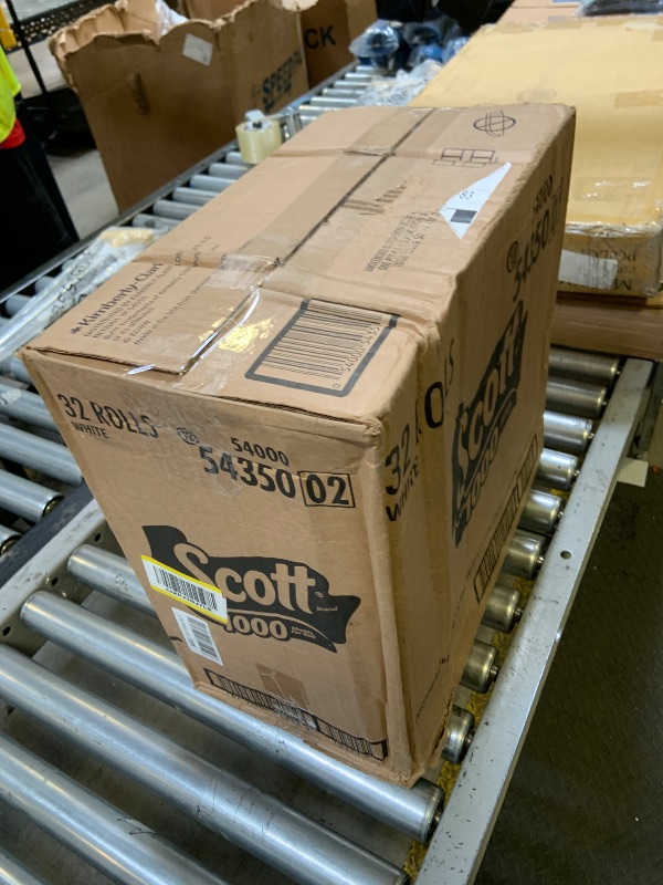 Photo 1 of Scott 1000 Toilet Paper, 32 Rolls, Septic-Safe, 1-Ply Toilet Tissue