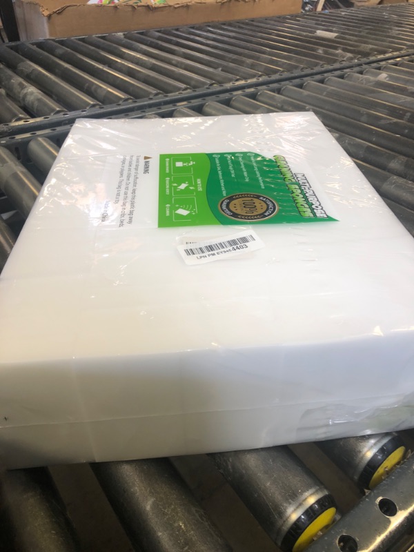 Photo 1 of 100 Pack Heavy Duty Melamine Sponge, Magic Cleaning Sponges Eraser for Kitchen Bathroom Bathtub Floors, Non-Scratch Bulk Sponge Pads