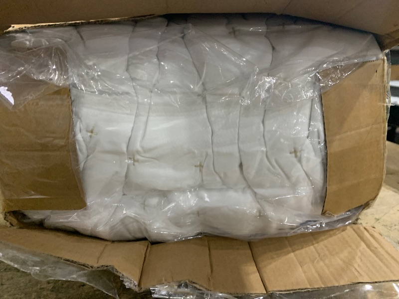 Photo 1 of *********************MISSING THE SHAMS**********************
WDCOZY White California Cal King Size Quilt Bedding Sets with Pillow Shams, Oversized Lightweight Soft Bedspread Coverlet, Quilted Blanket Thin Comforter Bed Cover, 3 Pieces, 116x106 inches