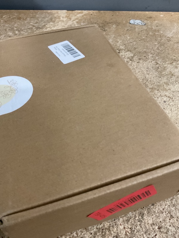 Photo 1 of 10PCS Vintage Handmade Wedding Tin Cans with Just Married Banner Sign,Jute String-Back,Elegant Romantic Fashion/Rustic Wedding Car Decoratioins-Easy Install for Bride Vehicles