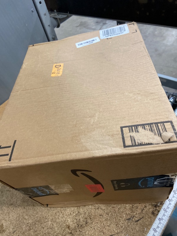 Photo 1 of (used/fair) Petmate Pet Cafe Feeder Dog and Cat Feeder Pearlescent Colors 3 Sizes, Made in USA