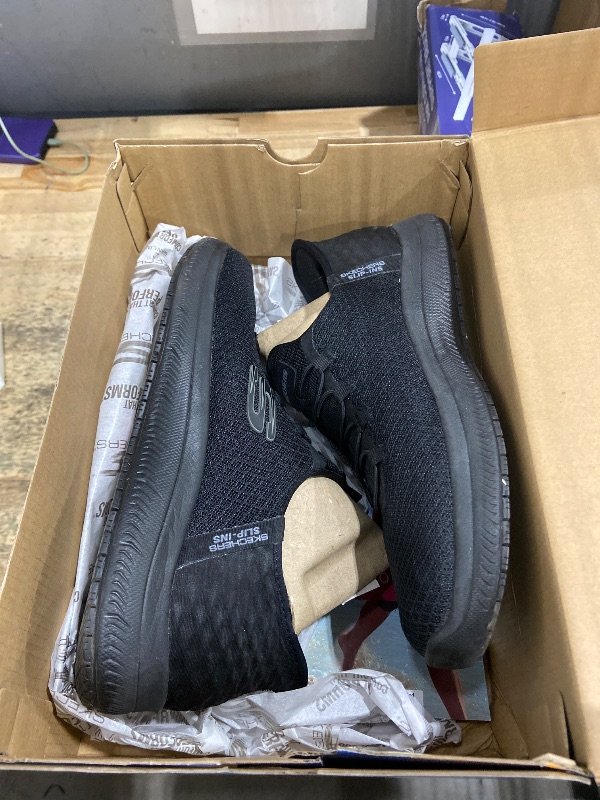 Photo 1 of ***SHOWS SIGNS OF USAGE*** Skechers Women's Go Walk Flex Hands Free Slip-Ins-Grand Entry Sneaker, Black, 9 Wide