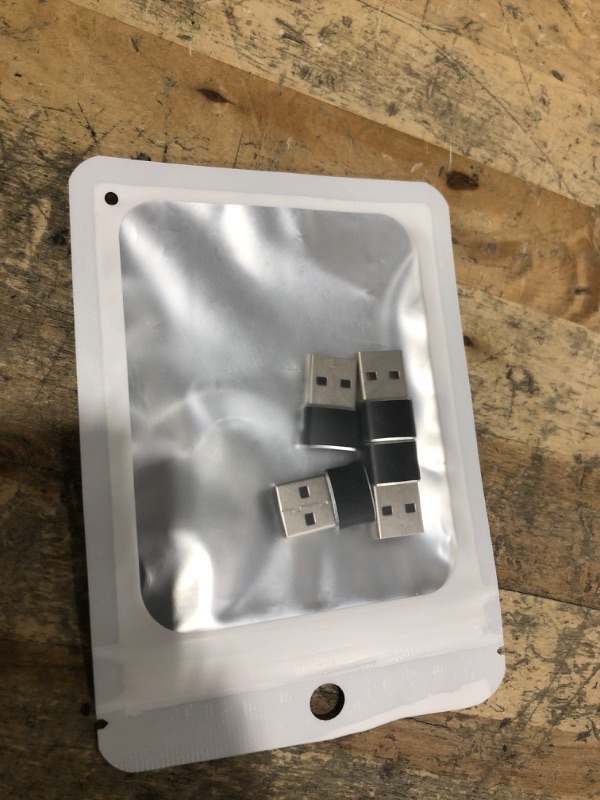 Photo 1 of ????? ???????? USB to USB C Adapter,Type-C Female to A Male Charger Converter for iPhone 17 Charger,iWatch Ultra SE 9 10,iPhone 17 Pro Max 16 15 12,Samsung S25,AirPods,iPad,Car,PS4