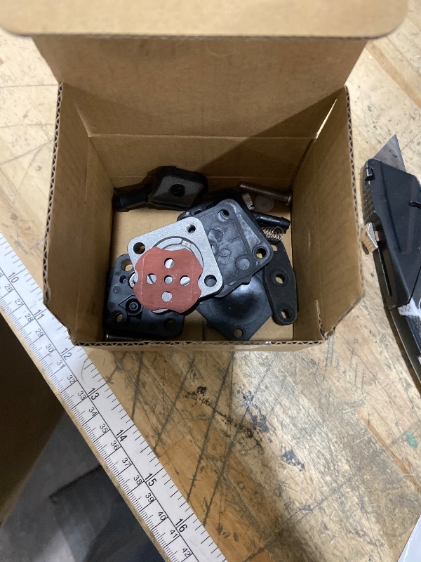 Photo 1 of ?GHmarine 0397839 Fuel Pump for Johnson Evinrude Outboard 6 8 9.9 10 15 HP Outboard Engine 18-7350 397274 395091