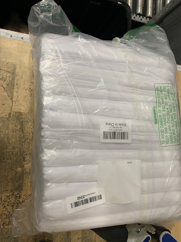 Photo 1 of 12 Pack White Table Cloth Rectangle Table Cloths for 6 Foot Rectangle Tables 60 X 102 Inch Washable Polyester Table Covers, Reusable & Wrinkle Resistant for Weddings, Parties, Events, and Everyday Use