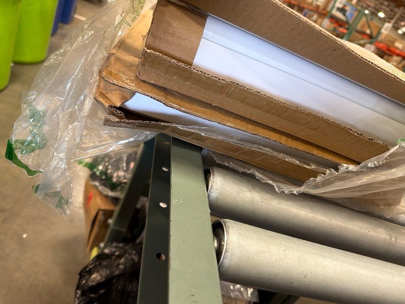 Photo 1 of ***************MISSING THE STRAINERS*************
Bokon 2 Pcs Rabbit Large Litter Box for Cage Guinea Pig Litter Pan with Grid Rabbit Guinea Pig Toilet Ferret Corner Potty Trainner Ideal for Rats, Hamsters, Small Animals (15 x 12.2 x 2.6 Inch)