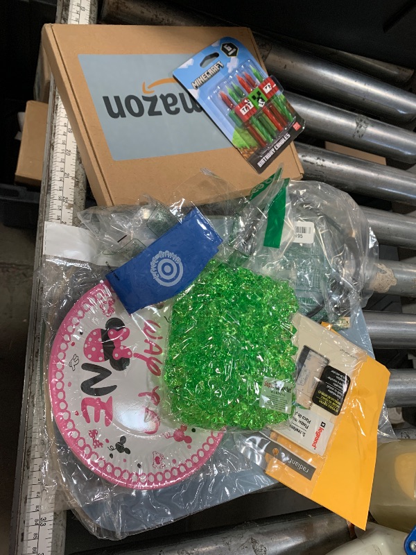 Photo 1 of BUNDLE MIX ITEMS OF ART