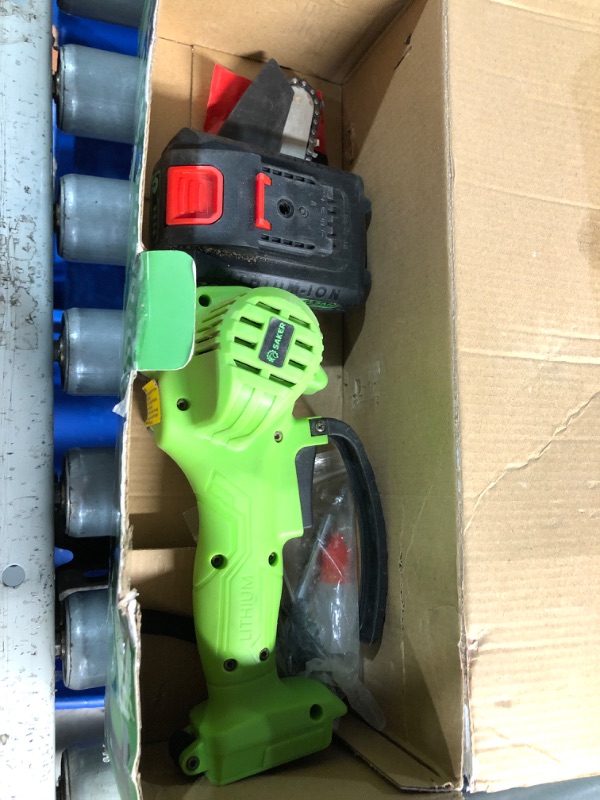 Photo 1 of ***(heavily used/ needs new battery)***Saker Mini Chainsaw Cordless,6 Inch Chainsaw, Mini Electric Chainsaw Cordless Battery Powered,One-Hand Portable Chain Saw for Tree Trimming, Pruning&Wood Cutting, Gift for Men Dad Husband Father 2025