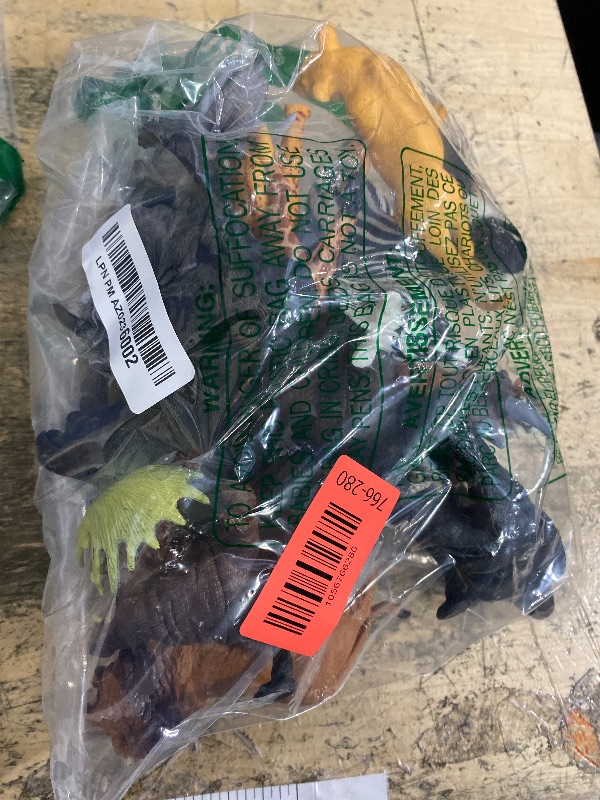 Photo 1 of ***MISSING SOME*** BOLZRA Safari Animals Figures Toys, Realistic Jumbo Wild Zoo Animal Figurines Plastic African Jungle Animals Playset for Kids Toddlers, 14 Piece Gift Set