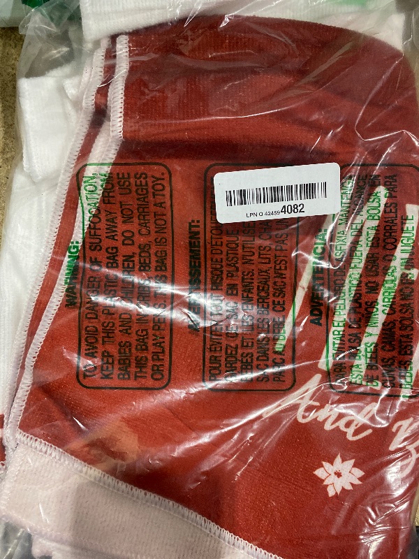 Photo 1 of **UNKNOWN MISSING PIECES*** Geyoga 6 Pcs Christmas Kitchen Towels Cardinal Xmas Dish Hand Towels Rustic Red Truck Absorbent Tea Dishcloths for Christmas Holiday Bathroom Kitchen Home Decor Housewarming Gifts, 16 x 24 Inch