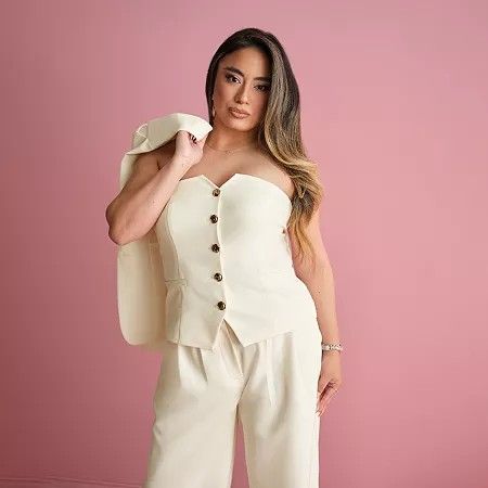 Photo 1 of Bold Elements X Ally Brooke Women's Sweetheart Neck Sleeveless Shell, 16 Petite, Beige