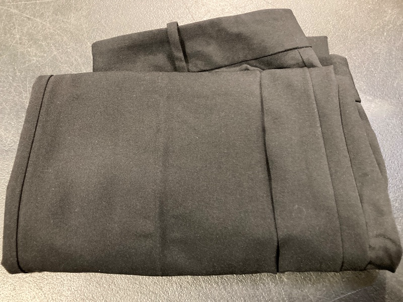 Photo 1 of Liz Claiborne Audra Tailored Women's Straight Mid Rise Straight Fit Trouser, 2, Black
