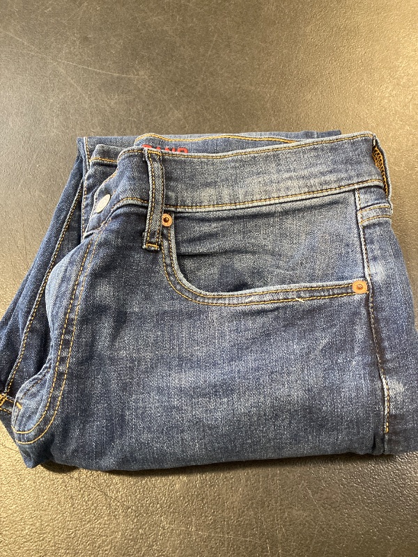 Photo 1 of Lucky Brand Men's 223 Straight Leg Jean - 32x29