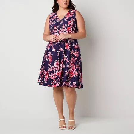 Photo 1 of Studio 1 Women's Sleeveless Floral Fit + Flare Dress Plus, 2x, Blue
