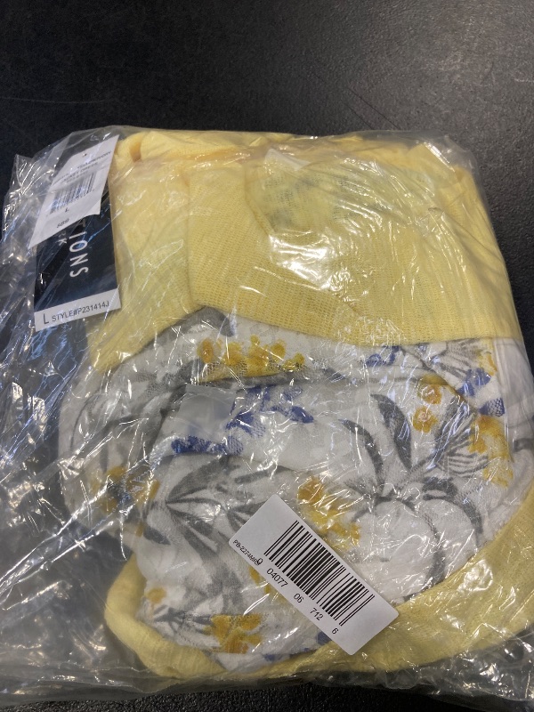 Photo 1 of Perceptions Women's Floral Jacket Dress, Large, Yellow
