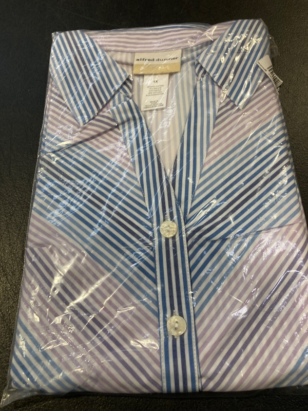 Photo 1 of Alfred Dunner Plus Classics Women's 3/4 Sleeve Button-Down Shirt, 1x, Blue
