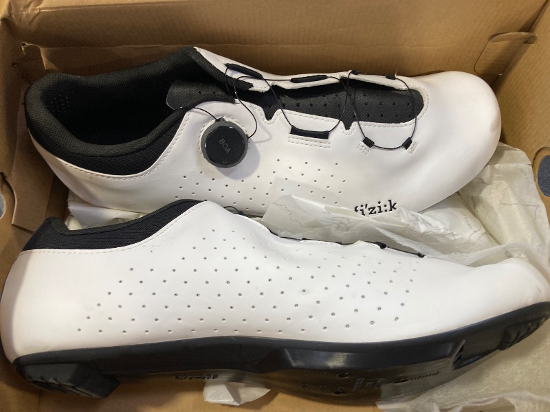 Photo 1 of Fizik Unisex Vento Omna Wide Road-Biking-Shoes, White, 12.5 US Men