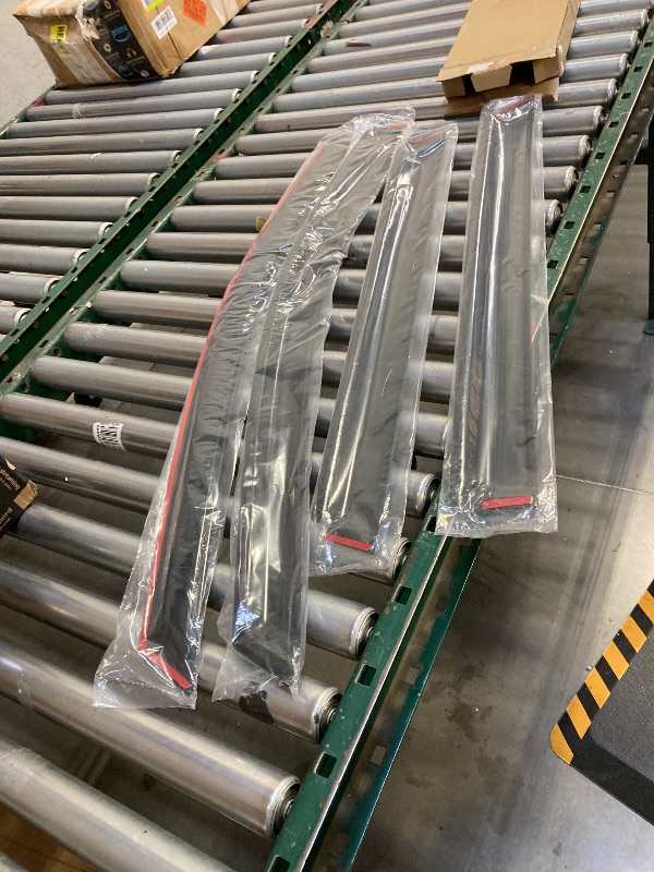 Photo 1 of  Window Deflectors Rain Guards Window Visors Rain Sun Vent Guard 4pc Set Left Right for Chevy for Traverse 2009-2017 