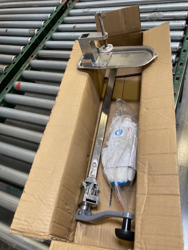 Photo 1 of  Commercial Can Opener Heavy Duty for Large Cans Industrial Can Opener for Big Cans Manual Stainless Steel Table Can Openers Restaurant Can Opener #10 Cans Up To 11" Tall For Bars Hotel Kitchen 