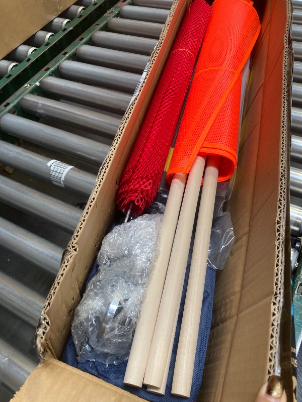 Photo 1 of 1 Set Oversized Load Safety Flag Kit Oversized Load Banner Oversize Load Sign for Truck Magnetic Red Warning Flags for Truck Cargo Pedestrian Crossings Construction