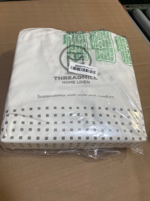 Photo 1 of Threadmill 100% Cotton Sheets for Twin Size Bed - 600 Thread Count Twin Bed Sheets Set with 15” Deep Pocket - Sateen Weave 3-Piece Bedding Set with Cooling Effect, White
