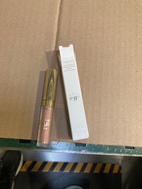 Photo 1 of  MAEPEOR Matte Liquid Eyeshadow 10 Colors Naked Smooth Creamy Eyeshadow Long Lasting and Waterproof Lightweight Cream Eye Shadow (P04 Banyan) 