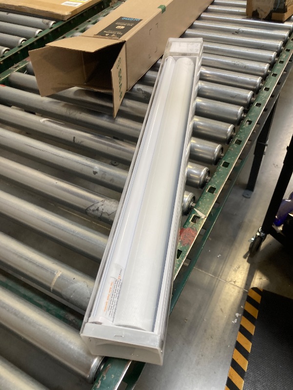 Photo 1 of PULL DOWN WINDOW SHADE 27" 