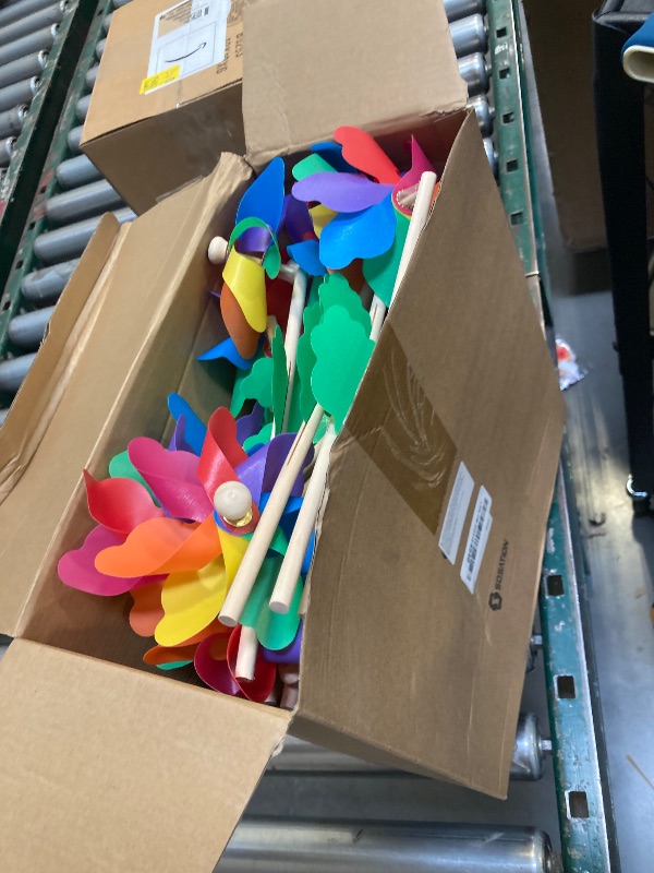 Photo 1 of 40 Pcs Rainbow Flower Pinwheels 9.84 Inch Plastic Colorful Windmills Garden Pinwheels Flower Wind Spinners with Wood Sticks for Kids Outdoor Garden Yard Decoration Rainbow Party Favors