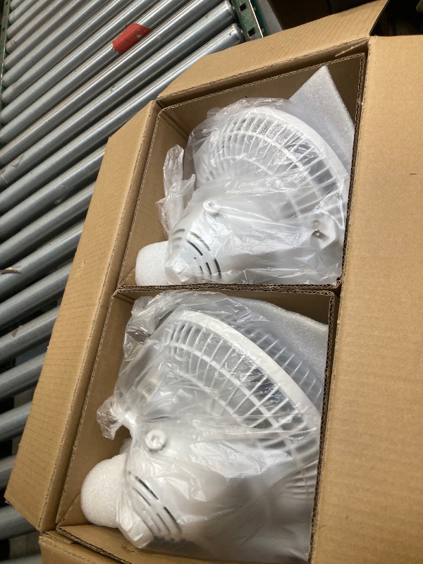 Photo 1 of VIVOSUN AeroWave A6 Grow Tent Clip Fan, Patented Portable Auto Oscillating Fan 6" with 2-Speed, Strong Airflow but Low Noise, and Fully-Adjustable Tilt for Hydroponic Ventilation, White, 2-Pack