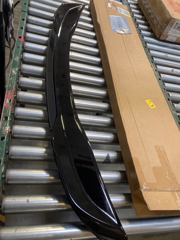 Photo 1 of Spoiler Wing Compatible with 2022 2023 2024 2025 Honda Civic Sedan Spoiler Trunk Rear Spoiler Wing Lip for Honda Civic Sedan Accessories (Glossy Black)
