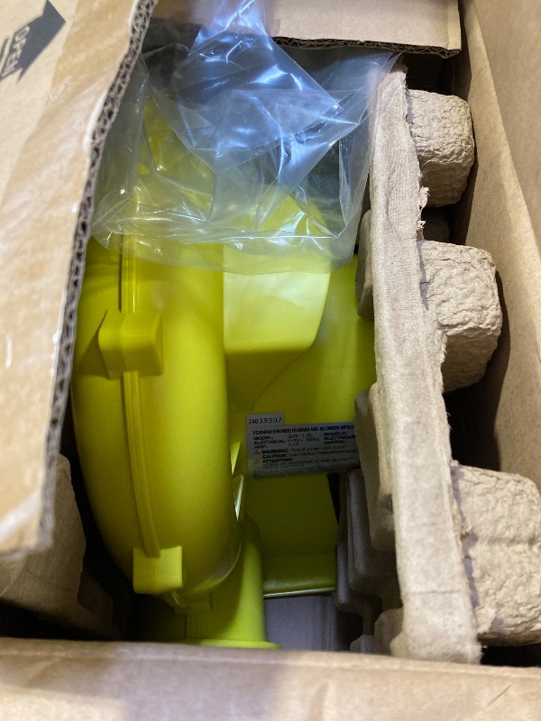 Photo 1 of AKSPORT Inflatable Bounce House,White Castle Bounce House for Kids 3-6 Indoor & Outdoor Inflatable Bouncer House with Slide & Air Blower & Balloons for Kids Birthday Party,Wedding Party
