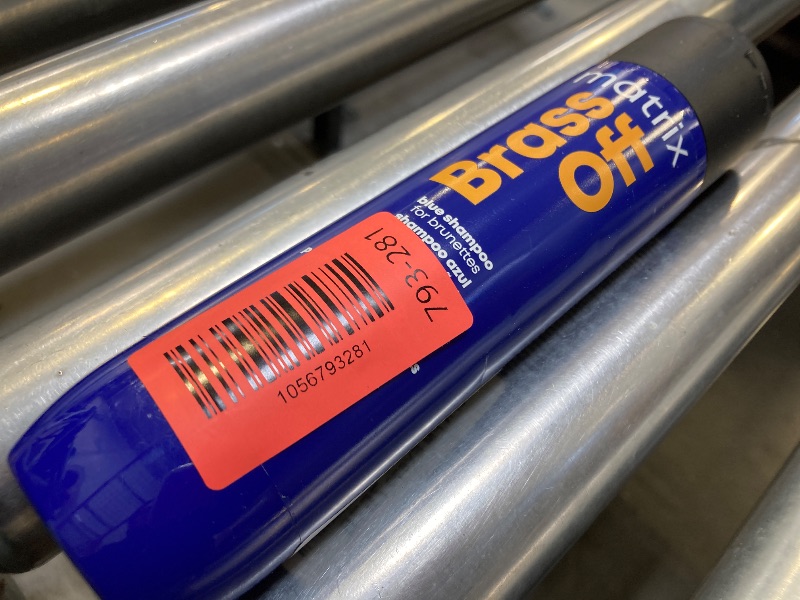 Photo 1 of Matrix Brass Off Blue Shampoo | Refreshes, Tones & Neutralizes Brassy Tones | Color Depositing Shampoo | For Lightened Brunettes or Dark Blondes | For Color Treated Hair