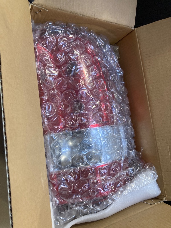 Photo 1 of OKLPF Rear Brake Tail Light Compatible With 2000-2006 Chevy Suburban 1500 2500 Tahoe GMC Yukon XL,Replacement Red Taillight Assembly,Includes A Luxurious Box,Driver and Passenger Side