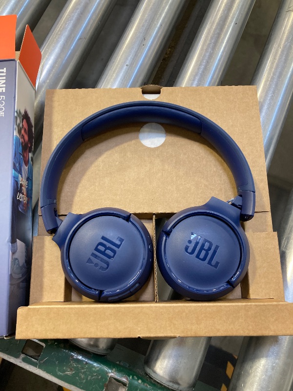 Photo 1 of JBL Tune 520BT - Wireless On-Ear Headphones, Up to 57H Battery Life and Speed Charge, Lightweight, Comfortable and Foldable Design, Hands-Free Calls with Voice Aware (Blue)