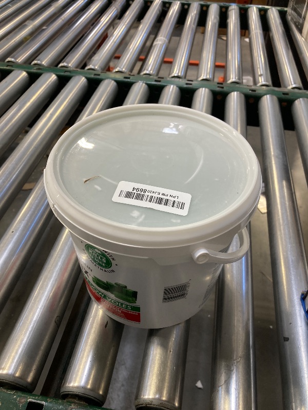 Photo 1 of Tomcat with Bromethalin Bait Chunx Pail, Rat and Mice Control for Agricultural Use and Professional Applicators, 4.25 lbs.