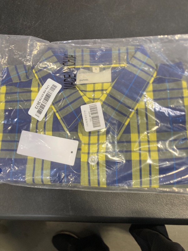 Photo 1 of Men's Plaid Button Down Short Sleeve Shirts Casual Dress Regular Fit Shirt small