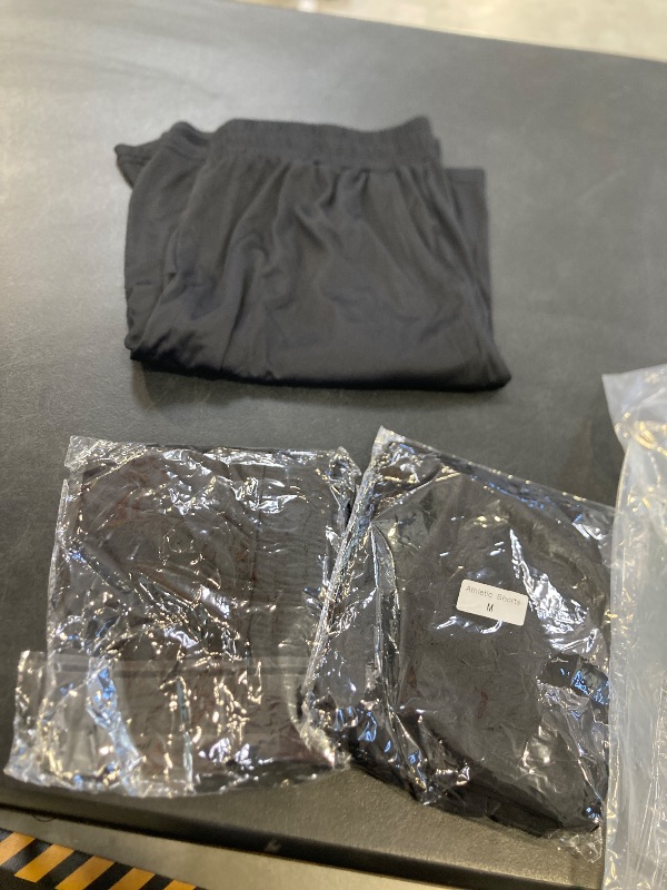 Photo 1 of 3 Pack Gym Basketball Mens Shorts - Quick Dry Black Workout Athletic Shorts with Pockets for Casual Running (medium)