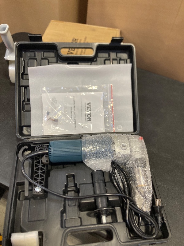 Photo 1 of VEVOR Electric Metal Nibbler 625W Nibbler Metal Cutter 1000RPM High Speed Rotor 0.16in/4mm Metal Nibbler 110V w Replaced Blades Storage Case Sheet Metal Nibbler for Cutting Stainless Steel, Aluminium
