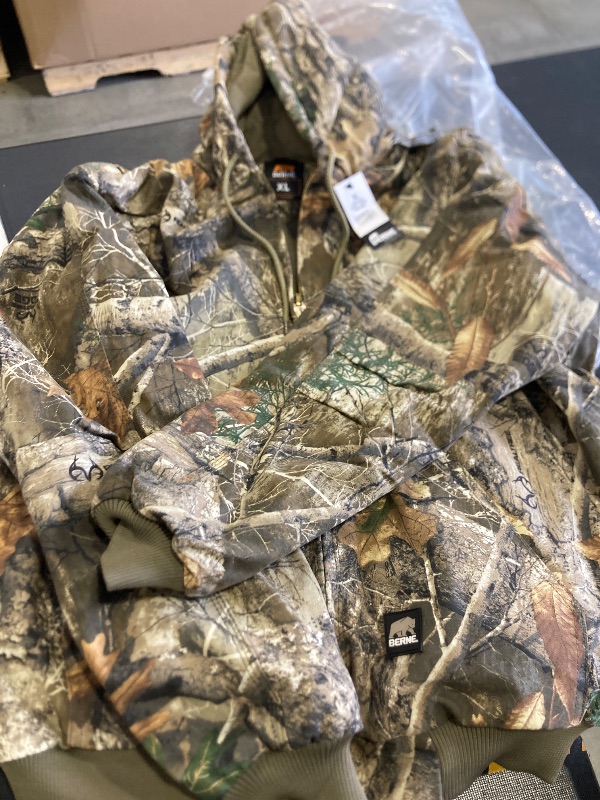 Photo 1 of Berne Men's Heritage Duck Hooded Active Work Jacket
size xl