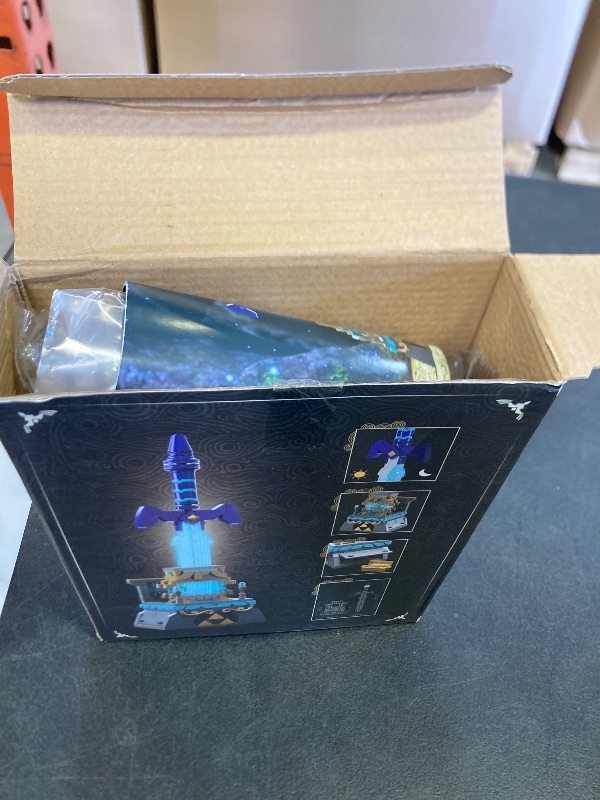 Photo 1 of BOTW The Master Sword Glowing Building Block Set,Sword Toy Set for Adults Boy Fans Kids Ages 6-12 Year Old?498PCS)