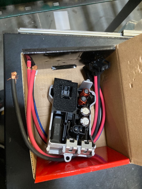 Photo 1 of A-Premium HVAC Blower Motor Resistor Compatible with Mercedes-Benz Vehicles - C200, C230, C240, C280, C320, C350, E320, E350, E500, S320, S350, CLS350, CLS500, G500, SL500, SLK200, CL500, CLK280